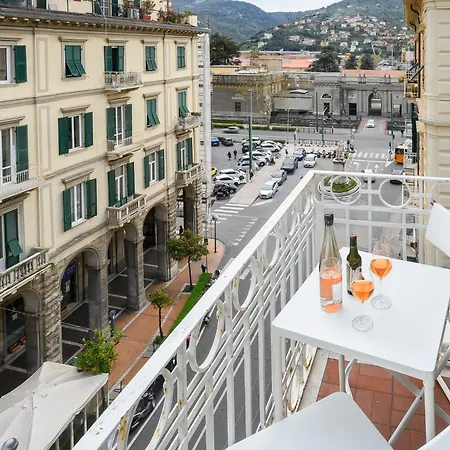 La Casa Del Capitano * La Spezia